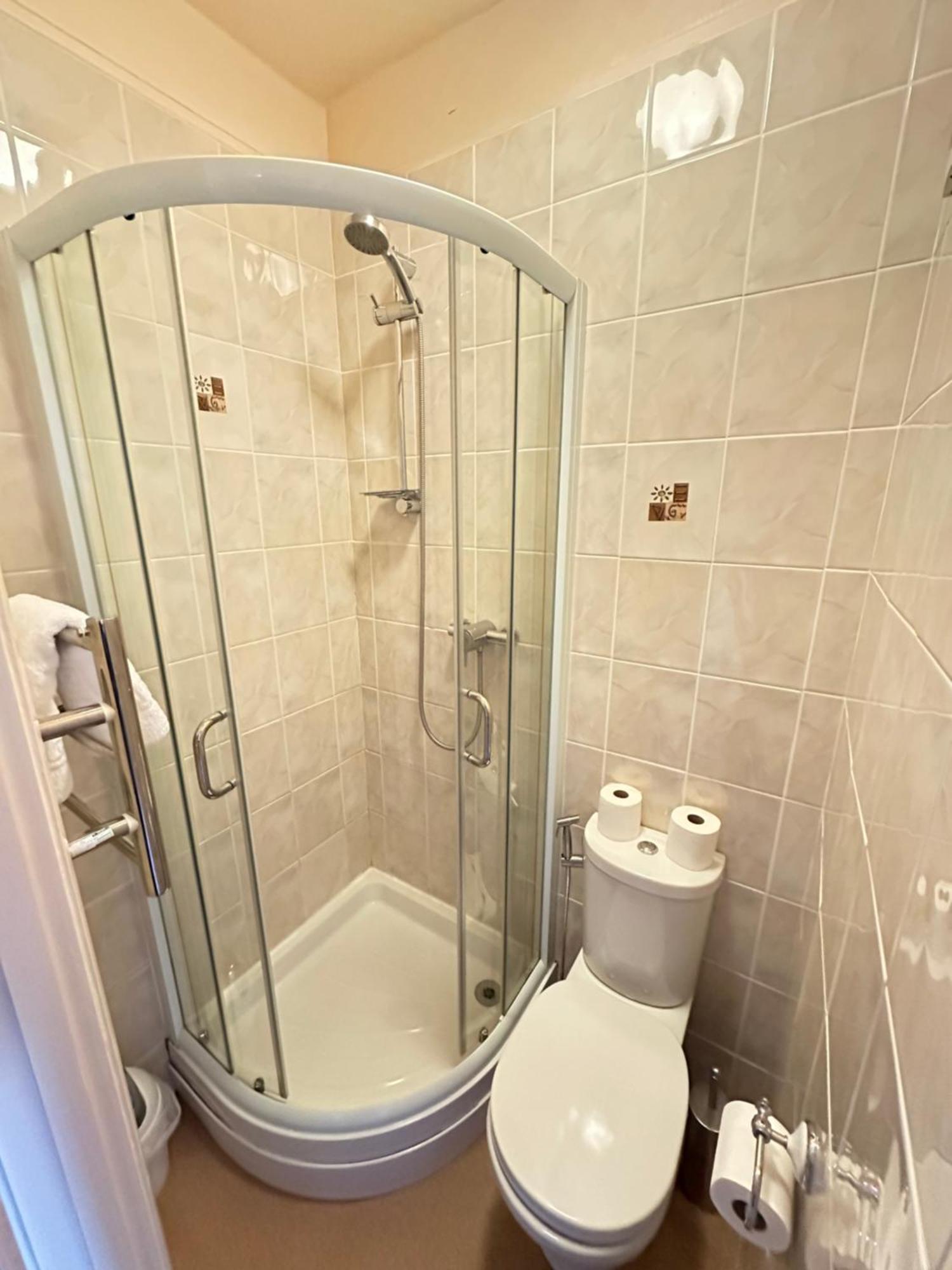 Devonia Express Otel Eastbourne Oda fotoğraf