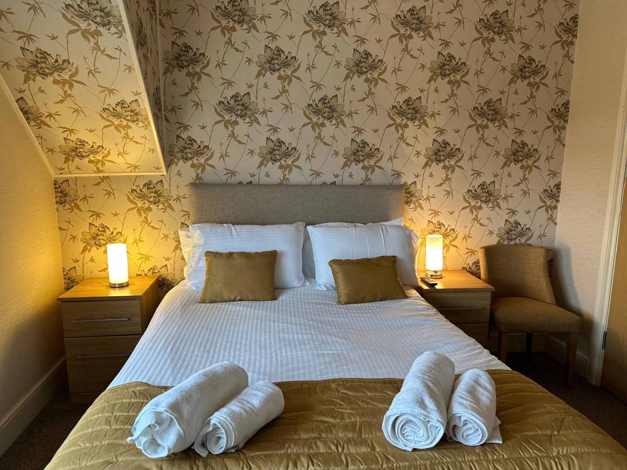 Devonia Express Otel Eastbourne Oda fotoğraf